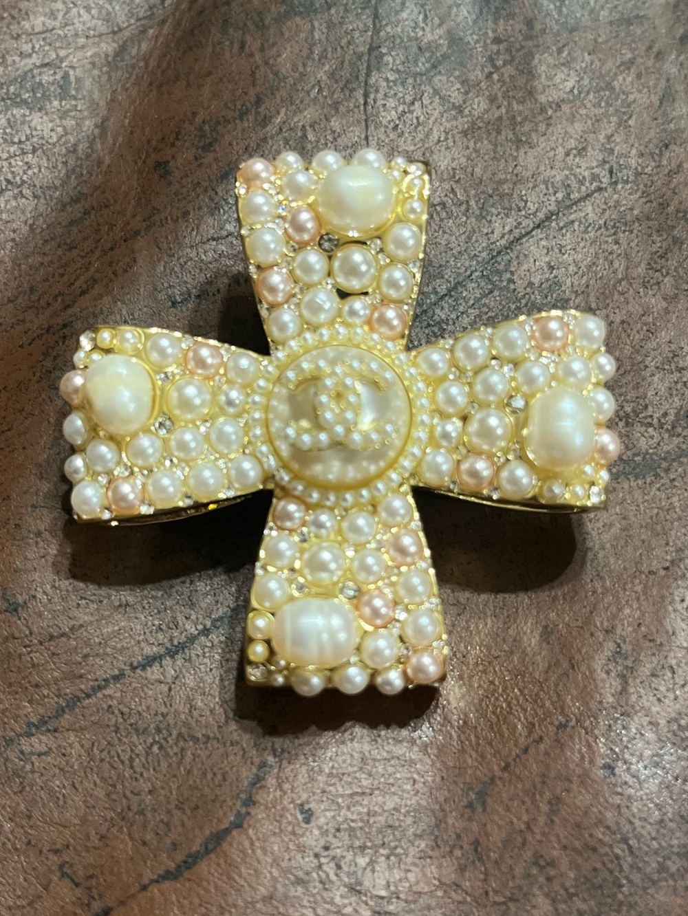 Vintage ChaneI Pearl Gold Tone Letter Logo Chunky Cross Brooch Pendant